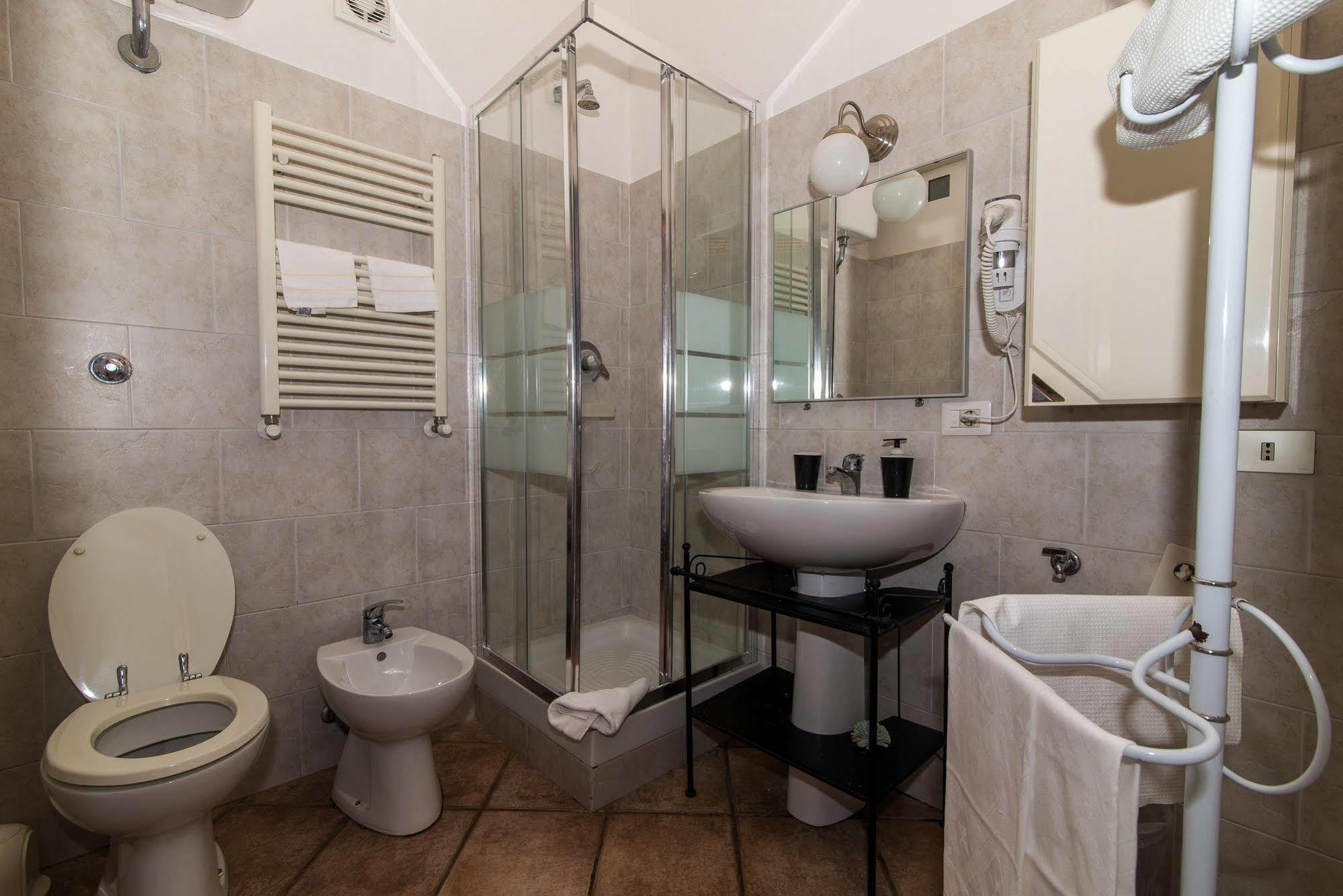 B&B Millennium Ladispoli Exterior foto